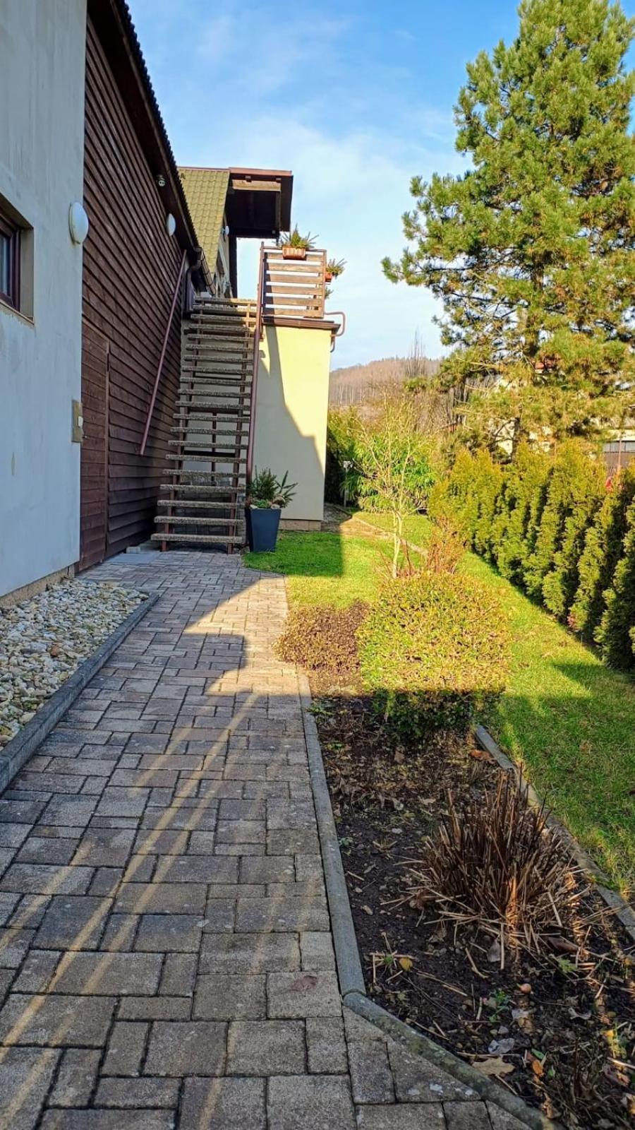 Guest House Sherpa Moravská Třebová 外观 照片