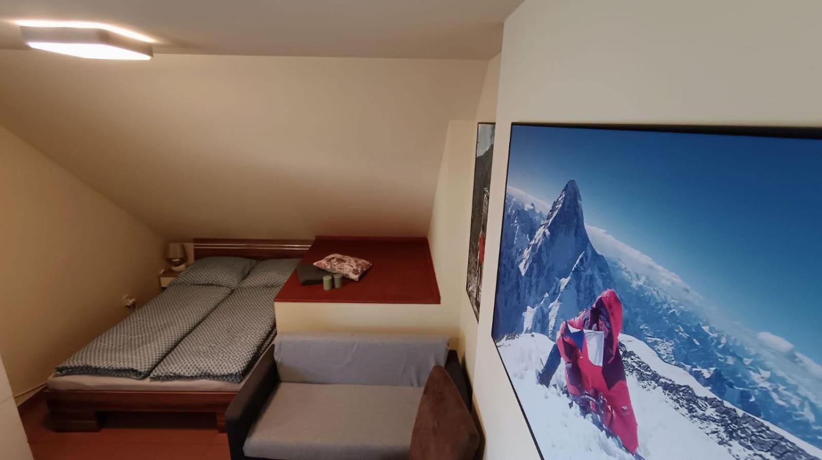 Guest House Sherpa Moravská Třebová 外观 照片
